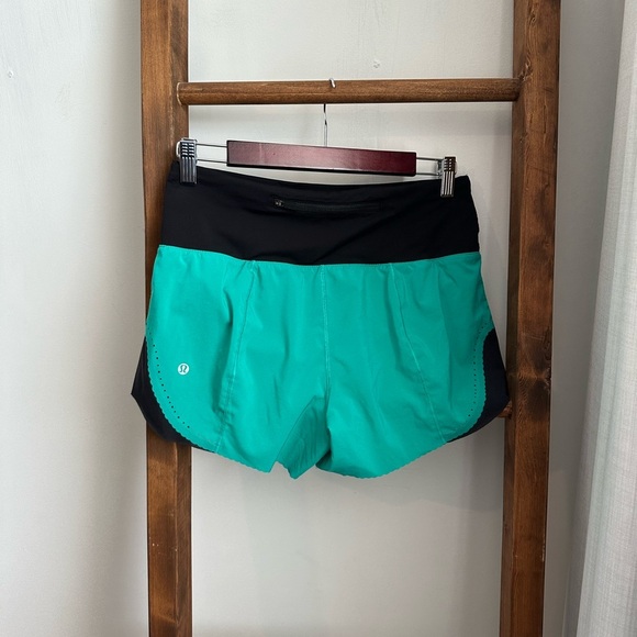 Lululemon Smooth Stride Short High Rise, 3.5” - Picture 6 of 10